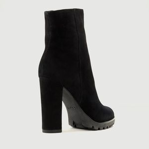 Aldo Tealith Women’s Sz 6.5 Black 4.25” Suede leather ankle boots booties zip